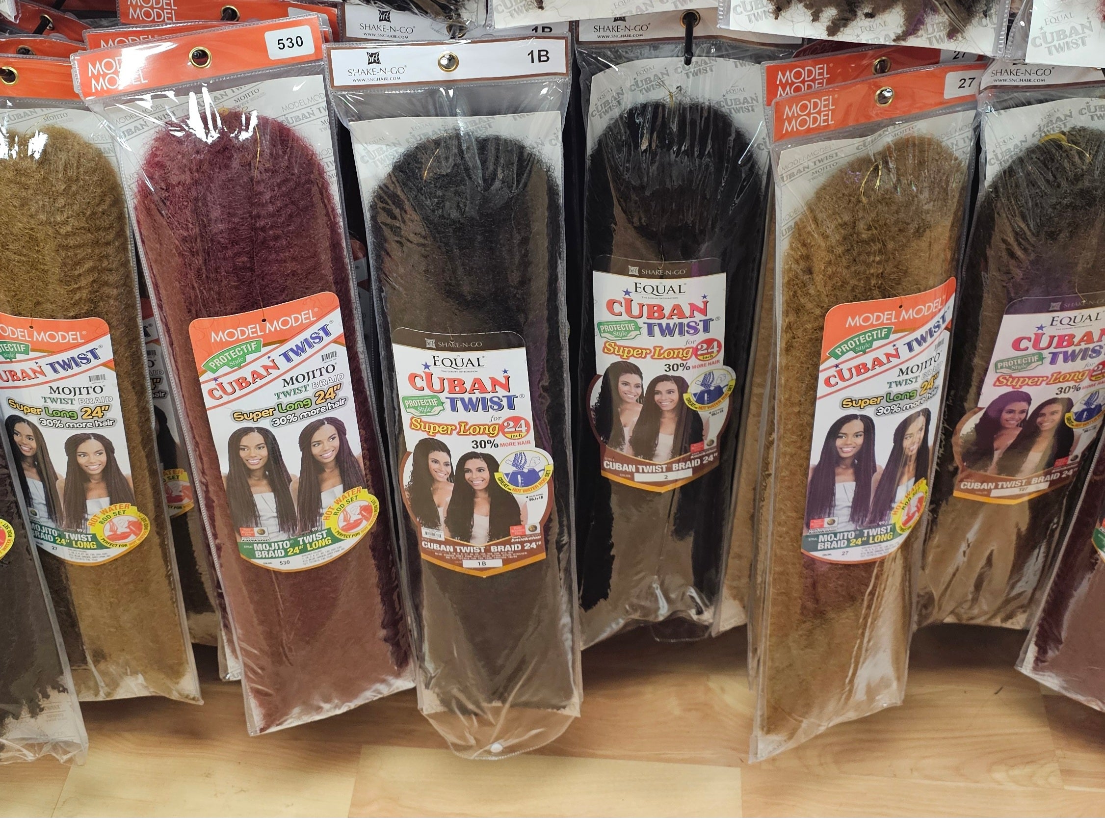 MODEL MODEL Super Long Cuban Mojito Twist Braid Crochet Hair - 24" inches